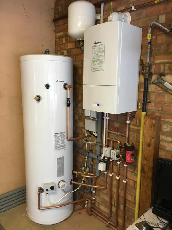 Worcester Bosch combi boiler with unvented hot water cylinder and copper pipework installed by Steve Coulter in Luton